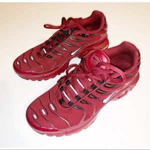 Nike Air Max Plus TN Gradeschool Size 7y